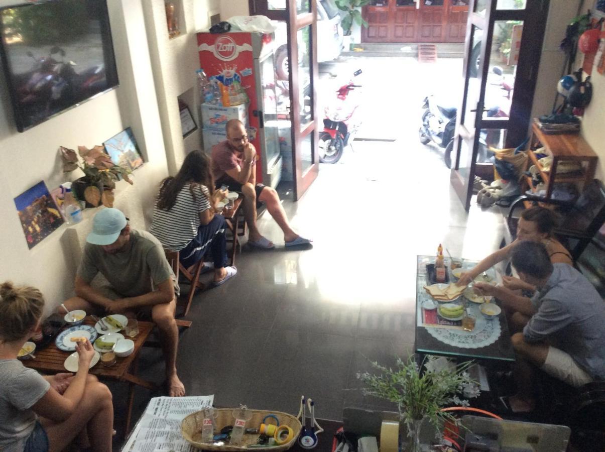 Hong Phat Hostel Hue Exterior photo