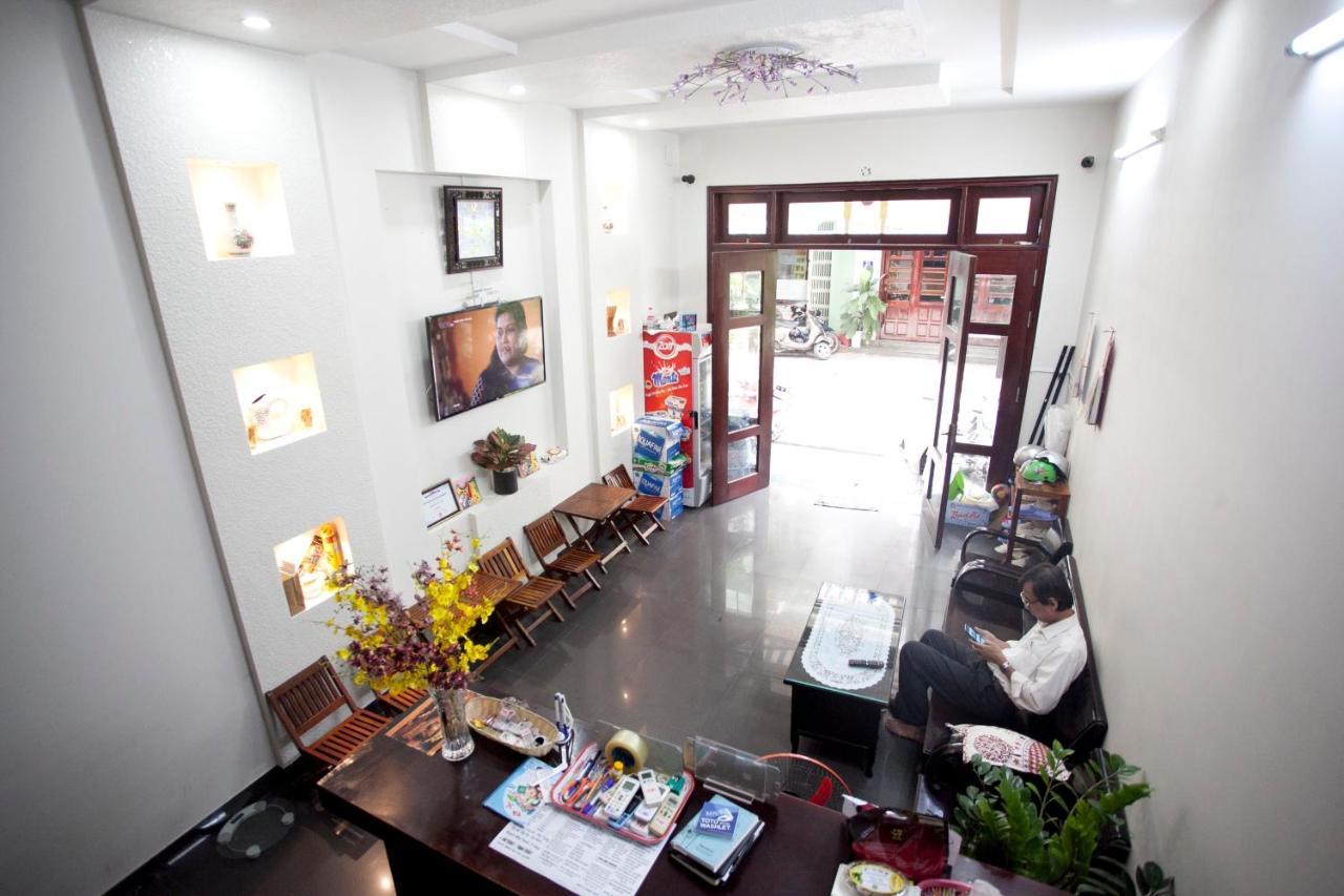 Hong Phat Hostel Hue Exterior photo